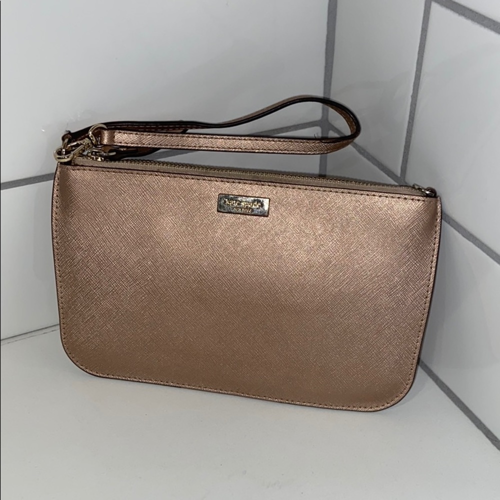Kate Spade Wristlet GOLD